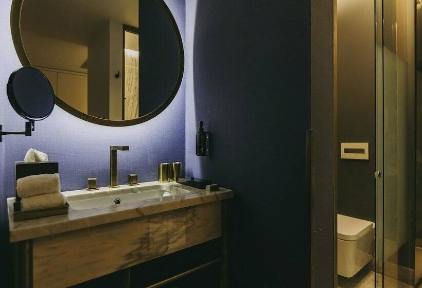 Quarto executivo, Torel Avantgarde