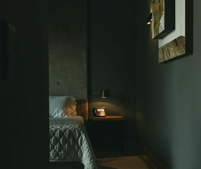 Quarto executivo, Torel Avantgarde