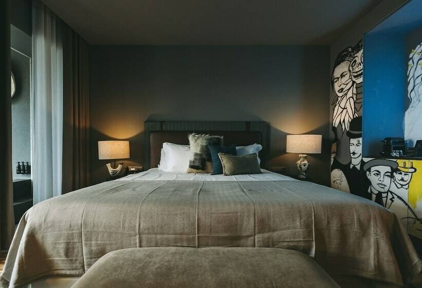 Quarto executivo, Torel Avantgarde