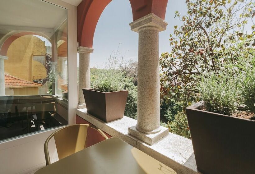 Quarto executivo, Torel Avantgarde