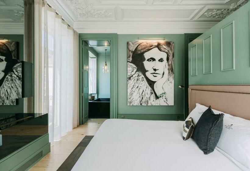 Suite Real, Torel Avantgarde