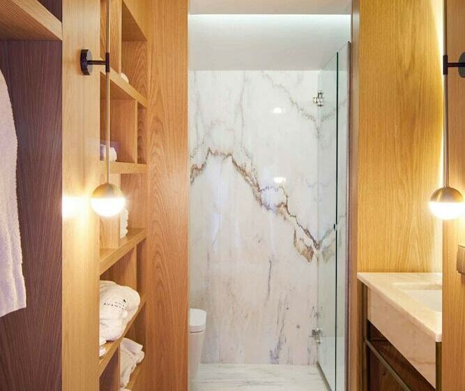 Suite Real, Torel Avantgarde