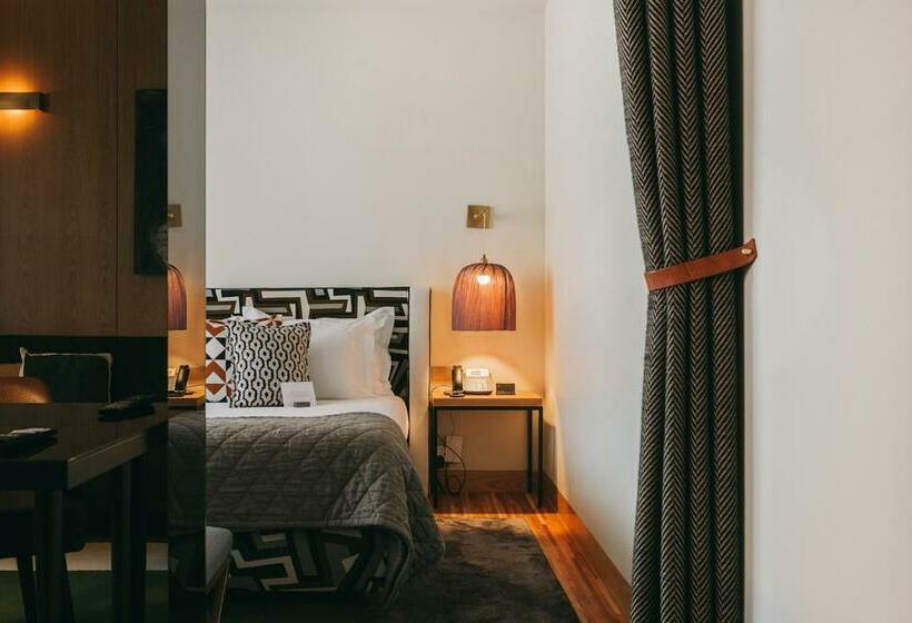 Suite, Torel Avantgarde