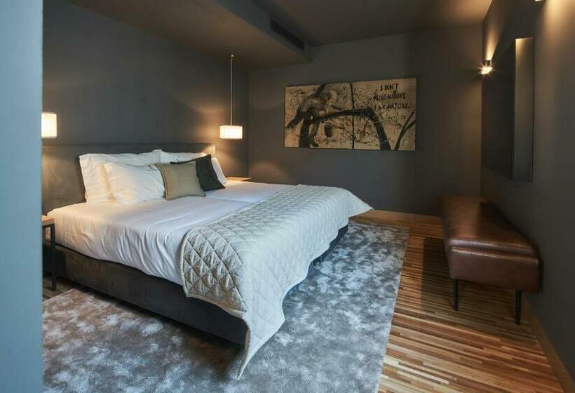 Suite, Torel Avantgarde