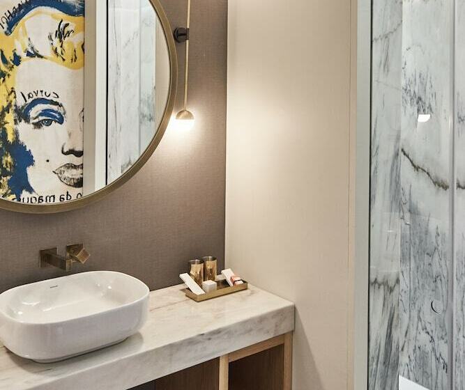 Suite, Torel Avantgarde