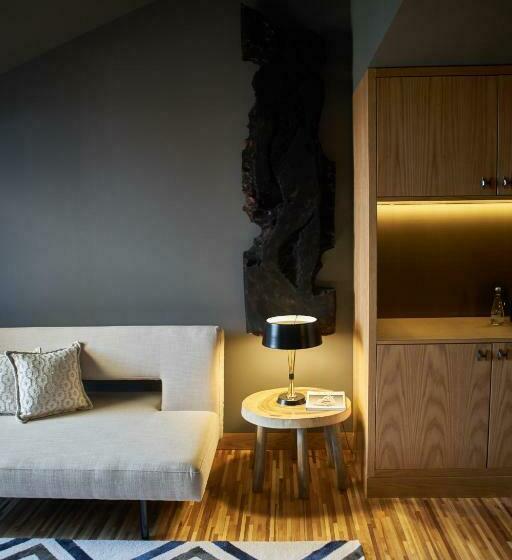 Suite Superior, Torel Avantgarde