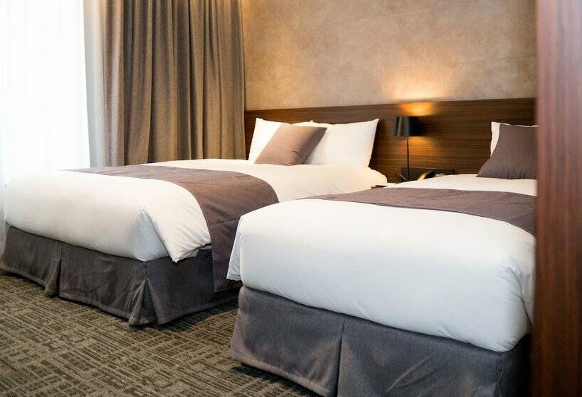 Quarto Familiar, With Jeju