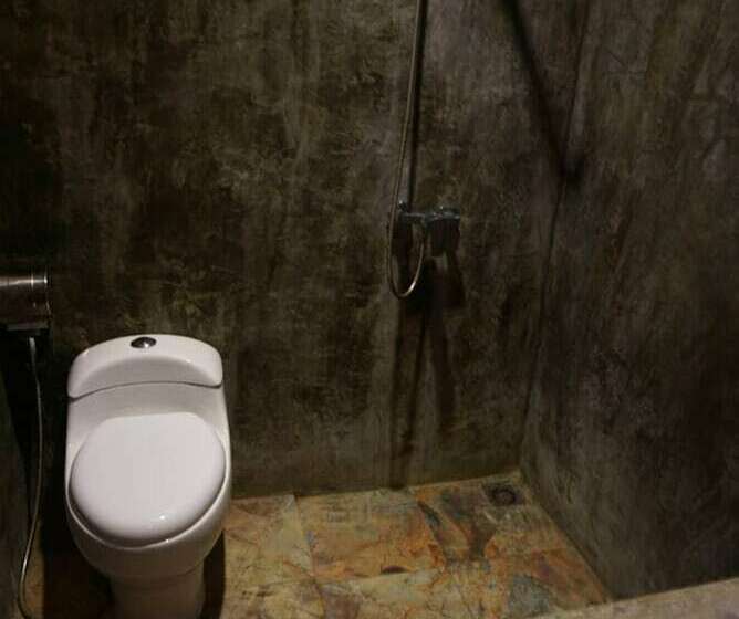 带阳台的豪华间, Locomotive Hotel And Spa By Eps