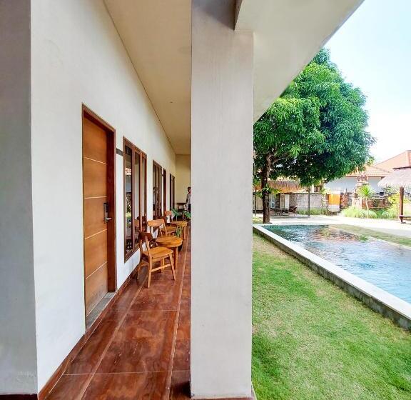 带阳台的豪华间, Locomotive Hotel And Spa By Eps