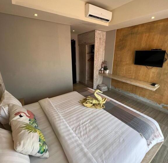 Номер Deluxe с Балконом, Locomotive Hotel And Spa By Eps