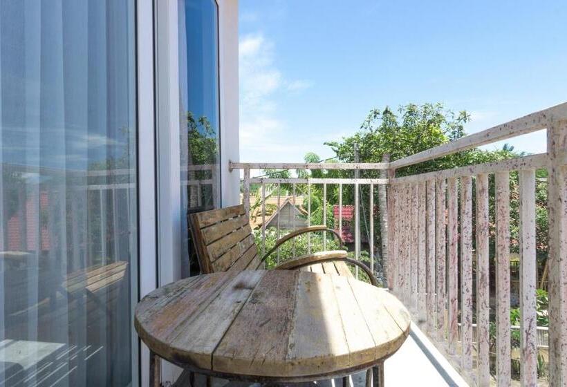 带阳台的豪华间, Locomotive Hotel And Spa By Eps