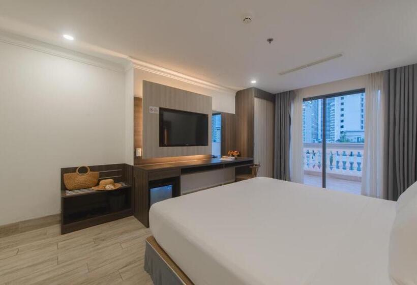 اتاق اجرایی با تخت بزرگ, Seven Seas Hotel Nha Trang