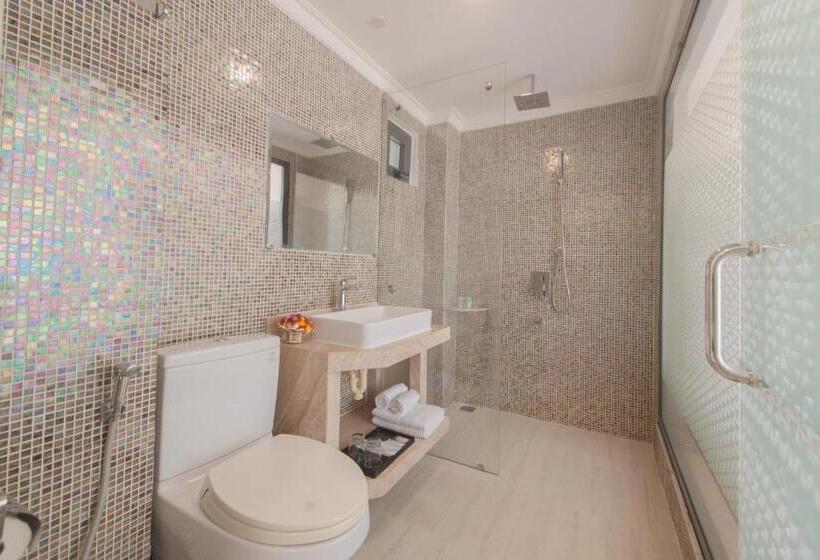 استودیو استاندارد با تخت کینگ, Seven Seas Hotel Nha Trang