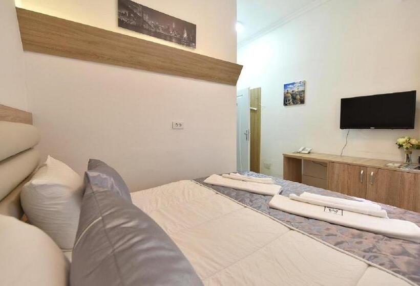 اتاق استاندارد, Villa Nina Hotel & Lounge Bar