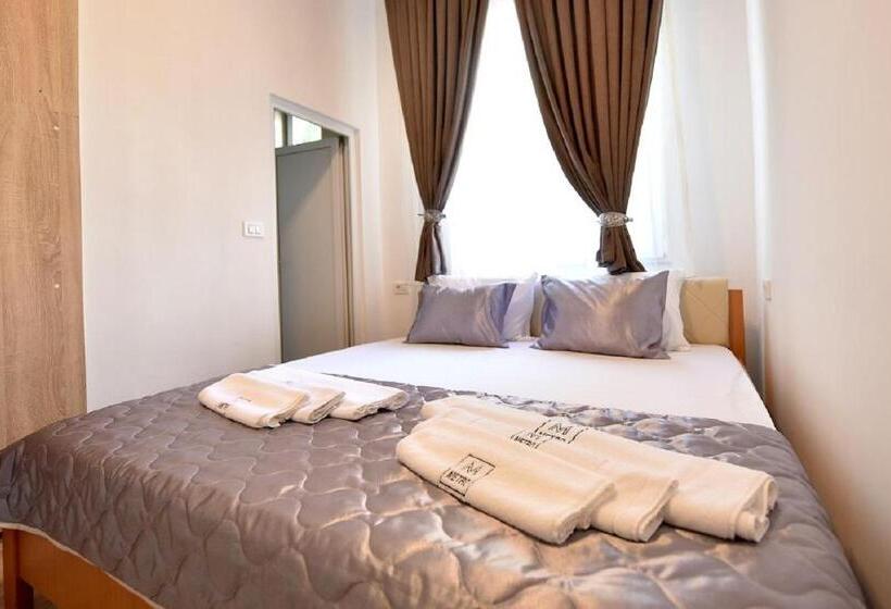 آپارتمان 1 خوابه با چشمانداز باغ, Villa Nina Hotel & Lounge Bar