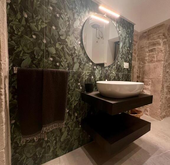 디럭스 룸 킹사이즈 침대, Dimora Bellavista