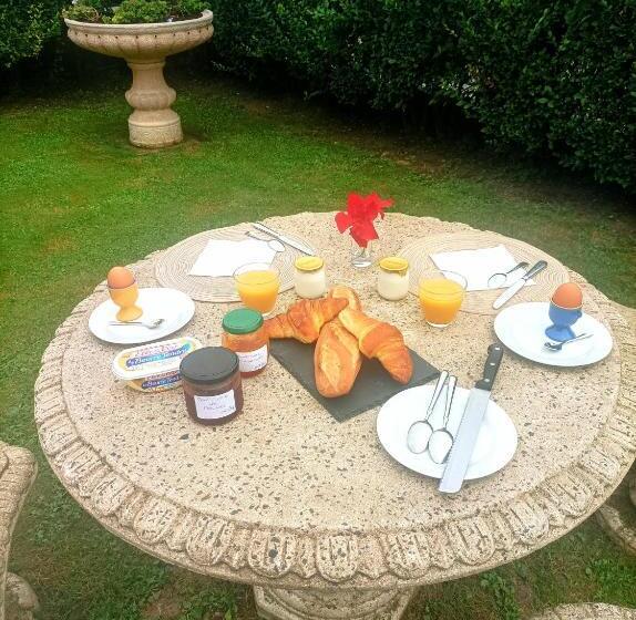 غرفة قياسية مطلّة علي الحديقة, L  Har & Lam