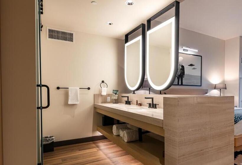 标准间带阳台, Chicken Ranch Casino Resort