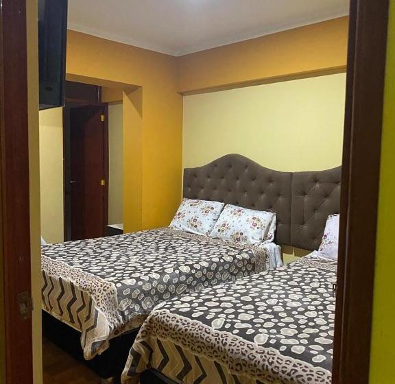 اتاق استاندارد سه نفره, Hostal Rosas Pampa