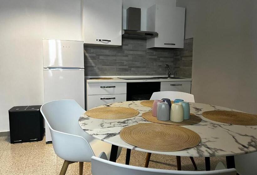 חדר משפחתי, Il Tarquiniese