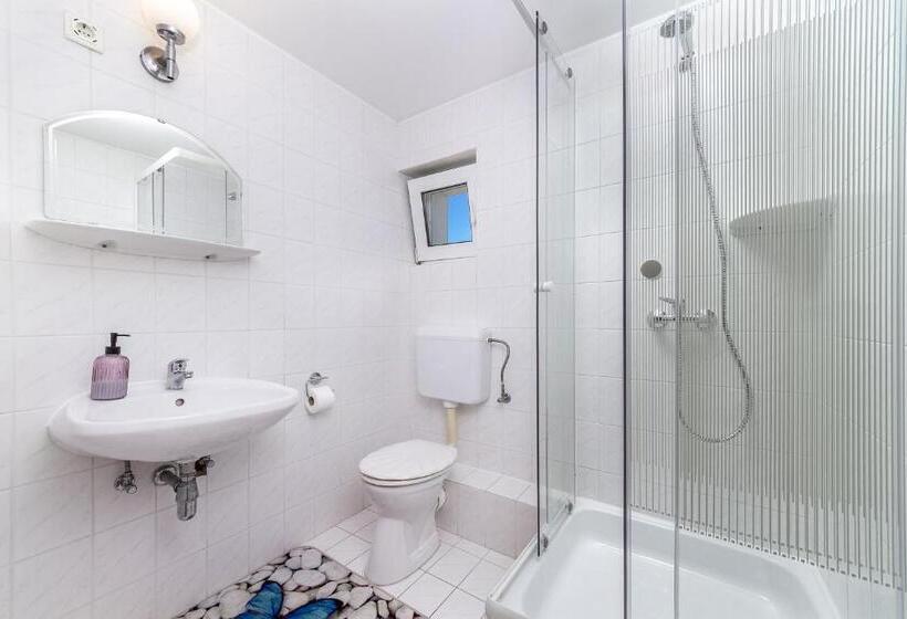 Standard room with outdoor bath, Katalin Vendégház