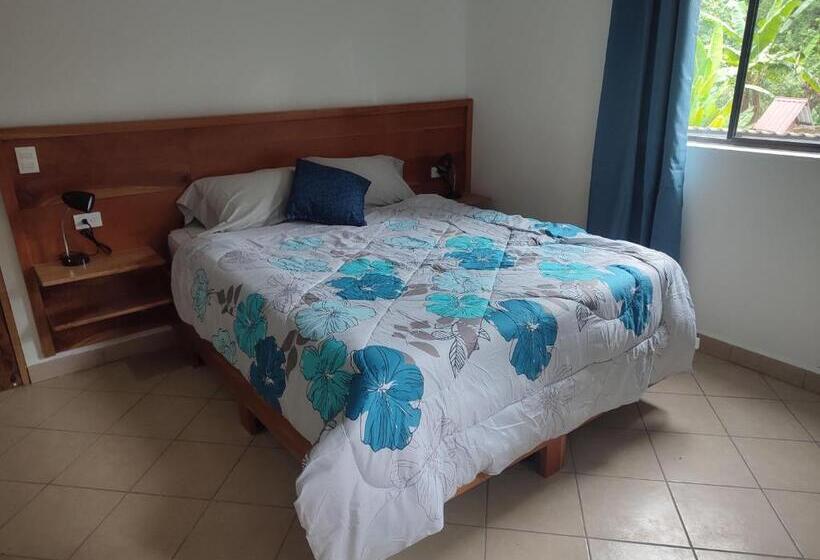 خانه 1 خوابه, La Table De Apoyo