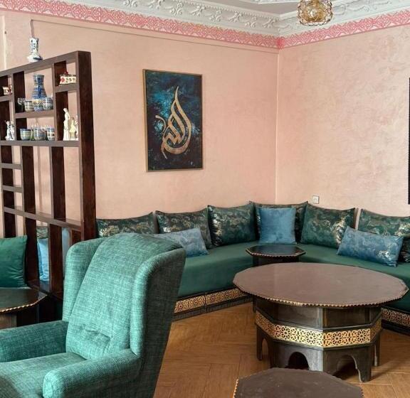 آپارتمان لوکس 2 خوابه, Ouzoud Le Panorama