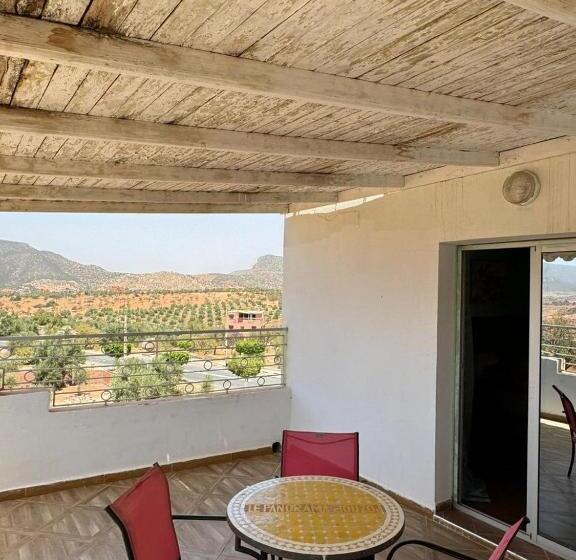 اتاق استاندارد با چشم‌انداز کوهستان, Ouzoud Le Panorama