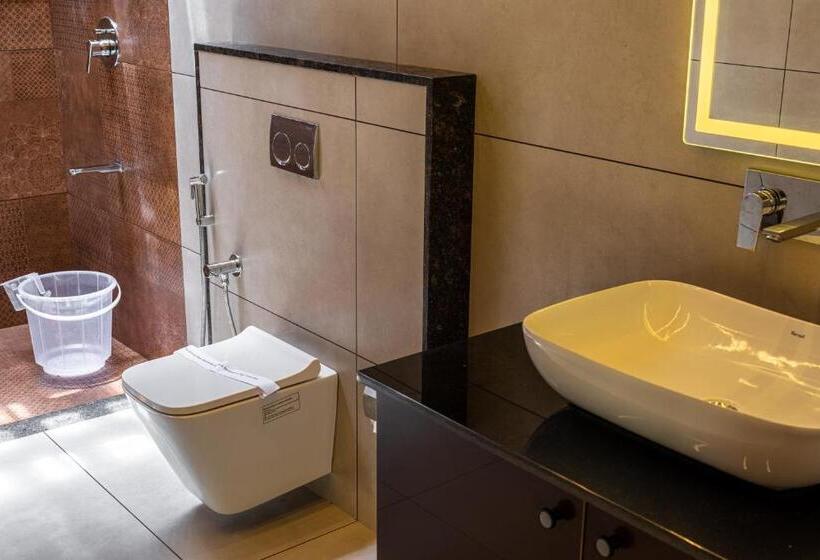 プール付き１ベッドルームヴィラ, Theyila Wayanad