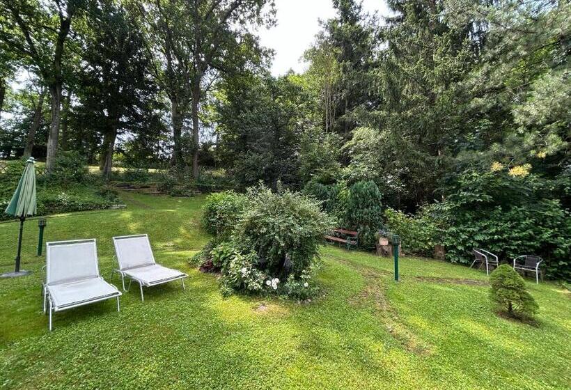 Апартаменты 1 Спальня с Балконом, Das Waldfriede Appartement