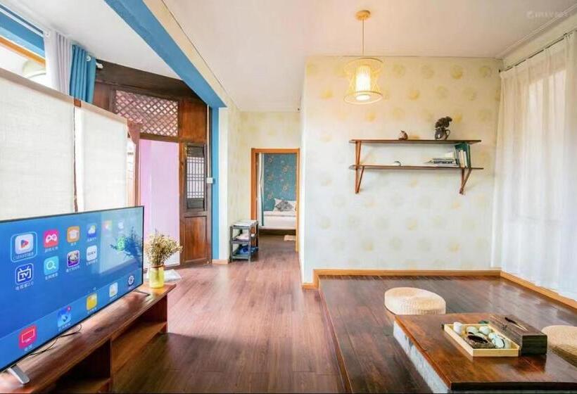 Suite 2 Dormitoare, 大理一念悦栖民宿