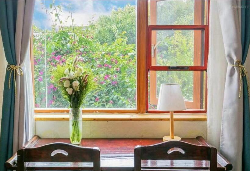 Suite 2 Dormitoare, 大理一念悦栖民宿