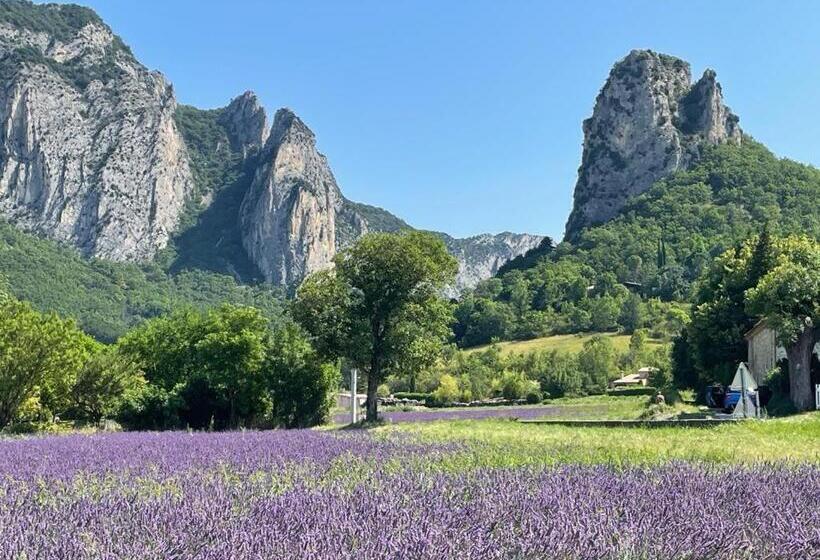 منزل 3 غرف نوم, Les Lavandes