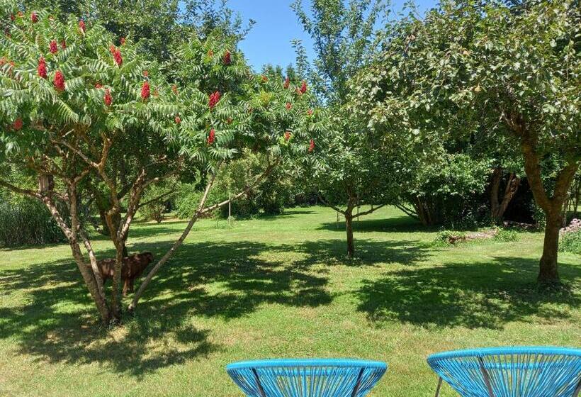 Номер Стандарт Вид на Сад, Villa Adèle