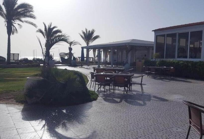 آپارتمان 1 خوابه با تراس, G5 Lazordy Bay