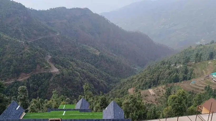 スーペリアールーム, Dhanolti The Grand Resort