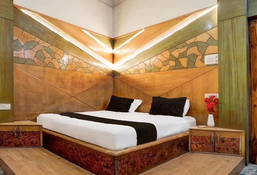 Quarto Triplo Clássico, Oyo Hotel 2nd Home