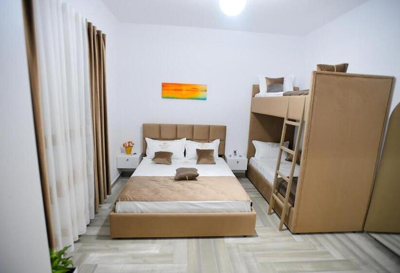 Family Room, Vila Rivaaa