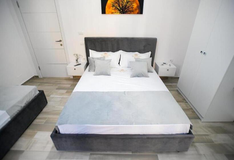 Standard Triple Room Garden View, Vila Rivaaa