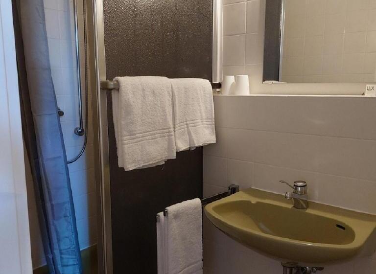 חדר סטנדרט, Rössle B&b