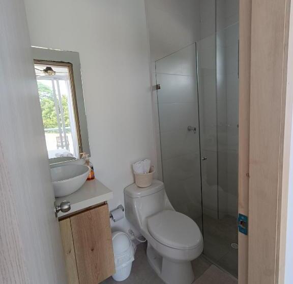 غرفة كلاسيكية رباعية, Aqua House