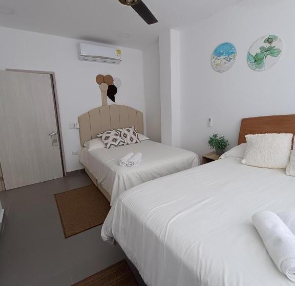 Четырехместный Номер Классик, Aqua House