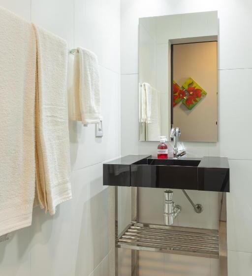 디럭스 룸, Califórnia Suítes