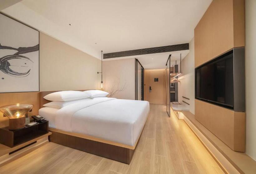 스탠다드 룸 킹사이즈 침대, Fairfield By Marriott Shenzhen Dameisha