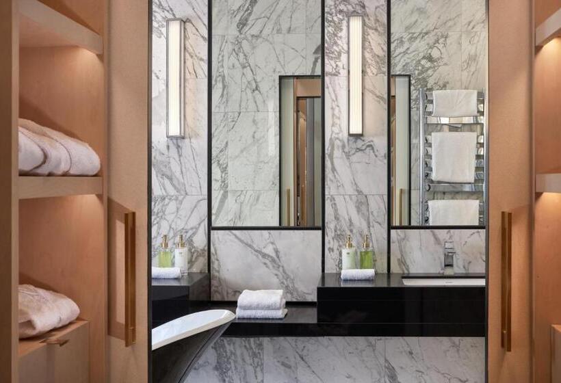 Номер Executive, Maison Albar   Le Victoria