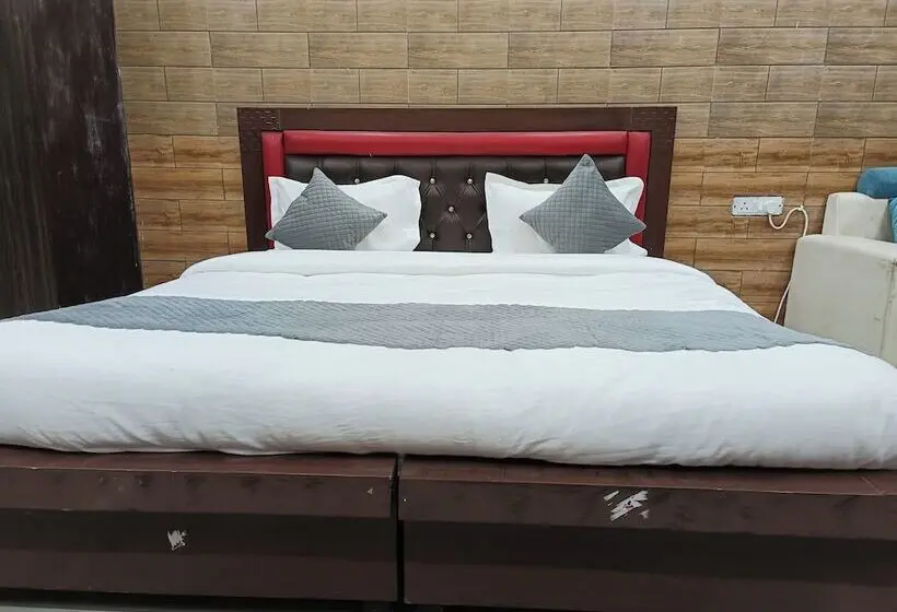 Deluxe-huone, Swas Tika Homes Near Wave City Center Noida