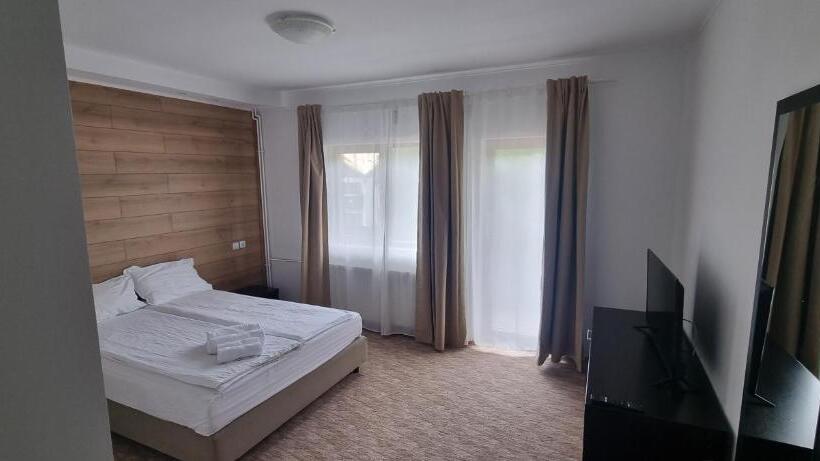 اتاق استاندارد با بالکن, Del Monte Predeal