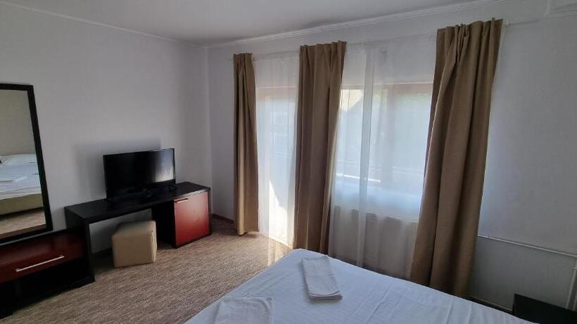 اتاق استاندارد با بالکن, Del Monte Predeal