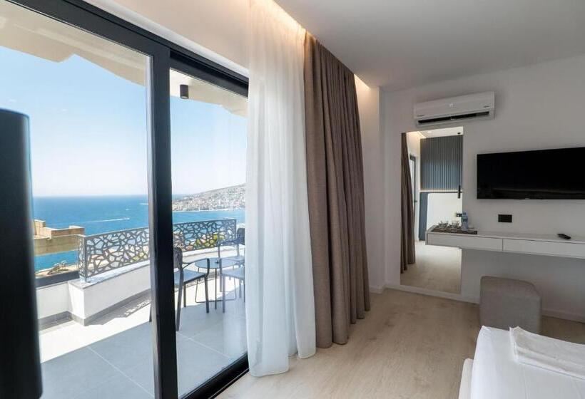 Triple Room Sea View, Arrei