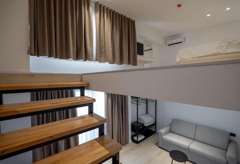 ドゥプレックスルーム, Arrei